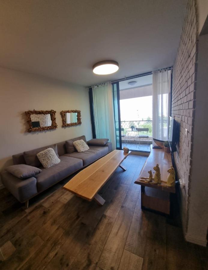 Caesarea Inn エクステリア 写真