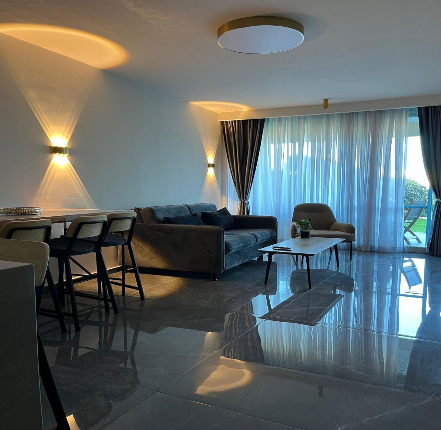 Caesarea Inn エクステリア 写真
